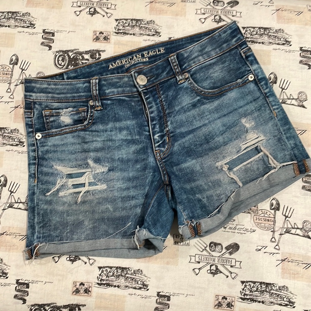 AMERICAN EAGLE Super Super Stretch X shorts